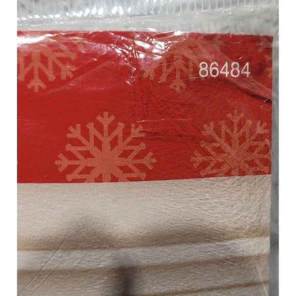 New Bucilla Felt Stocking Kit 86484 Fun in the Snow 16" - Picture 5 of 5